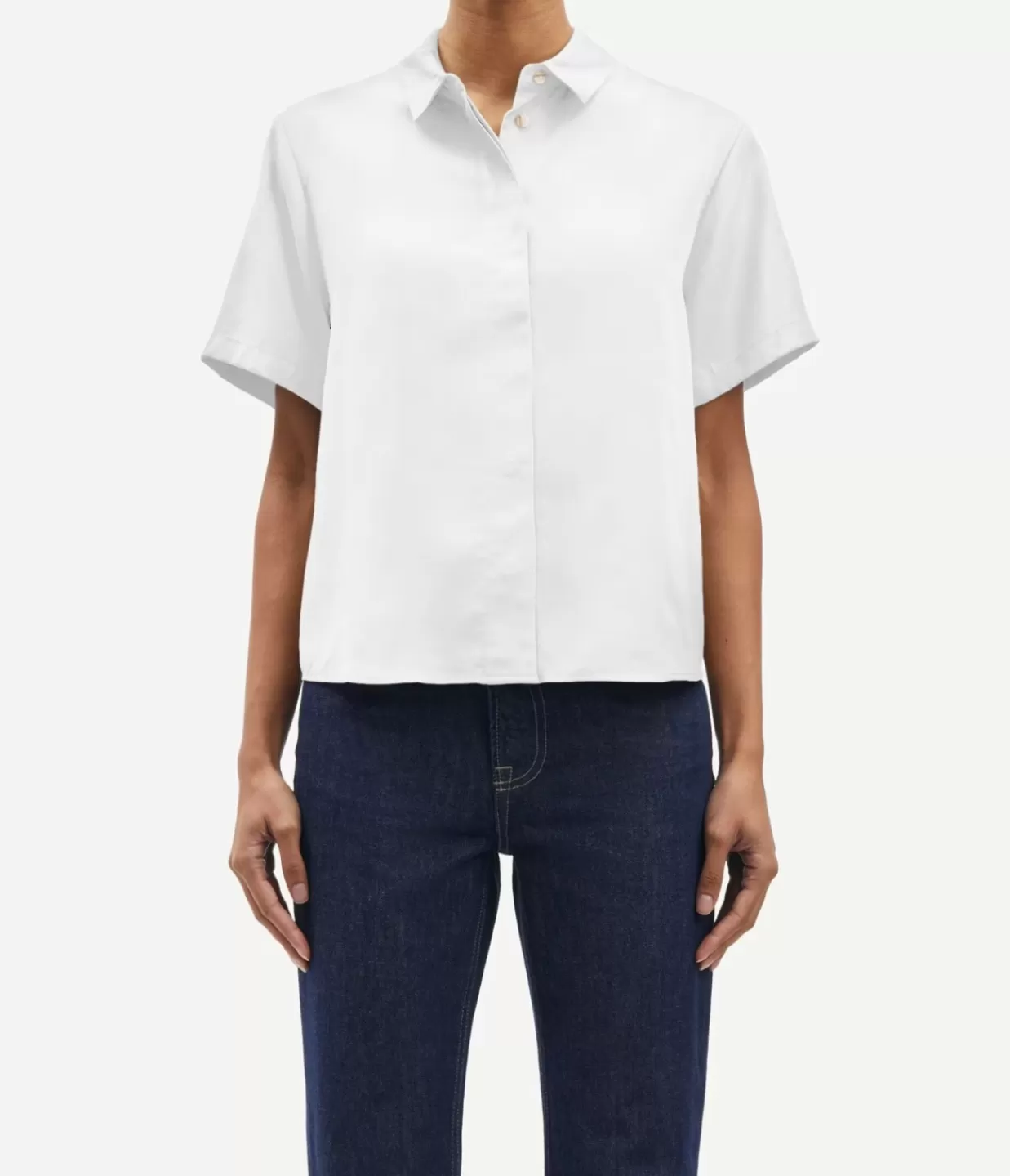 New Mina Short Sleeve Shirt In White Tops